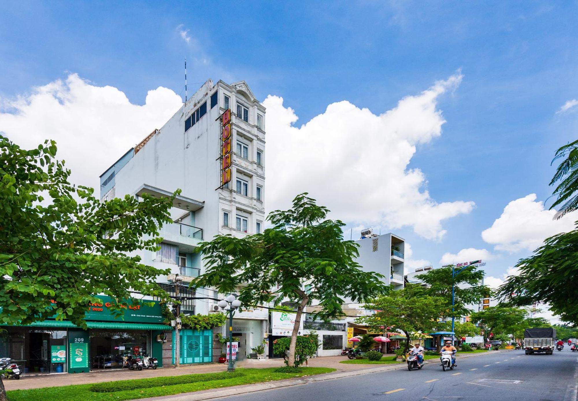Mai Phuong - Ruby Saigon Hotel Ho Chi Minh City Bagian luar foto