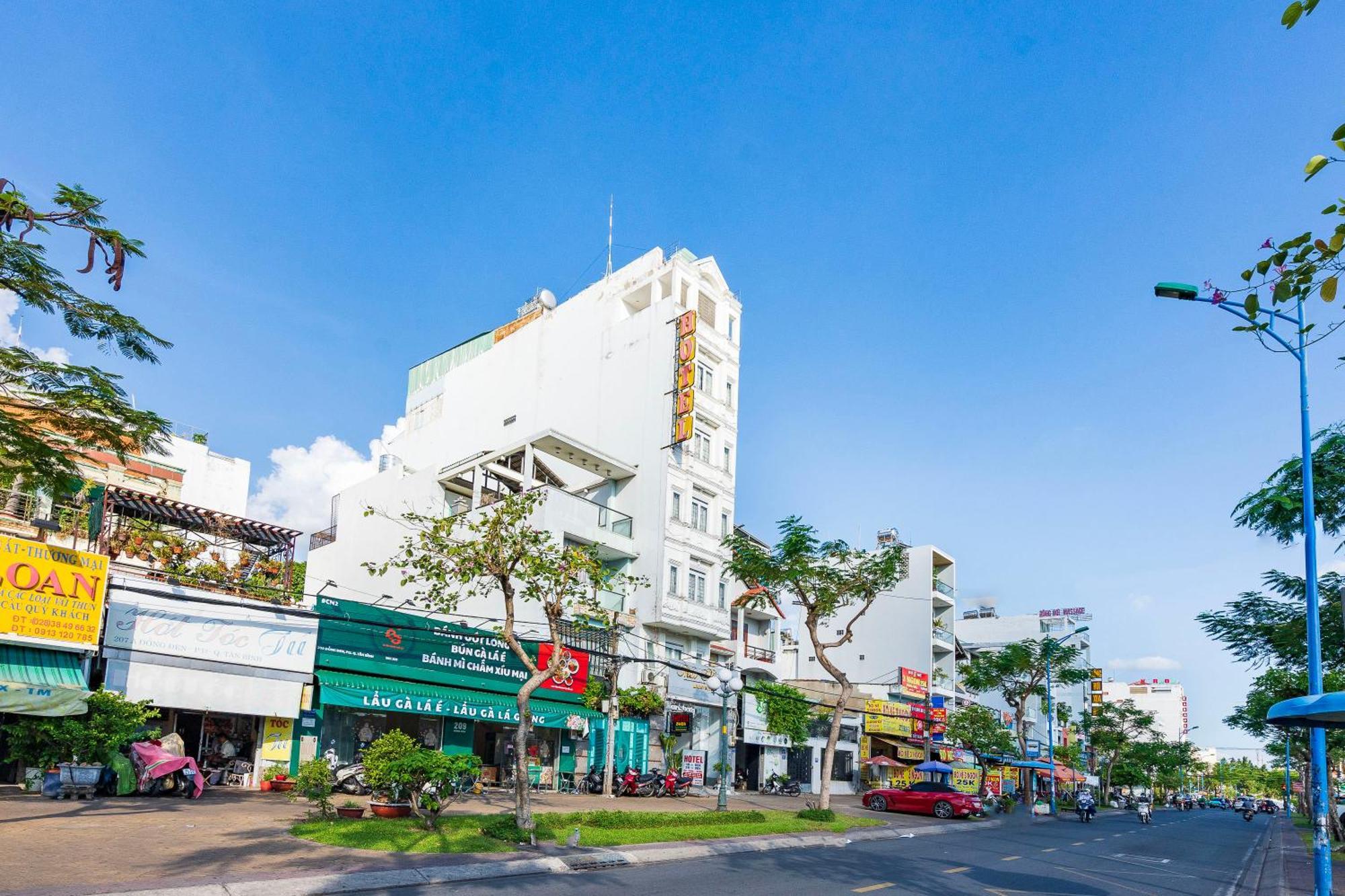 Mai Phuong - Ruby Saigon Hotel Ho Chi Minh City Bagian luar foto